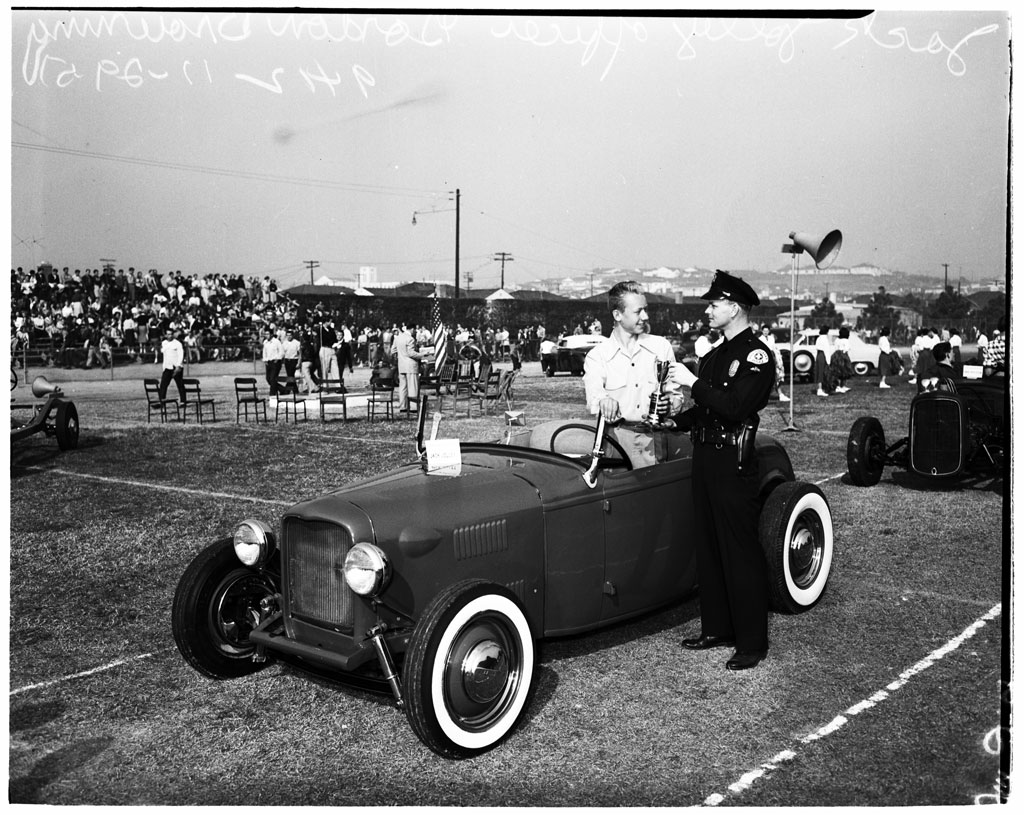 Hamilton-high-hot-rod-jamboree-1951-3.jpg