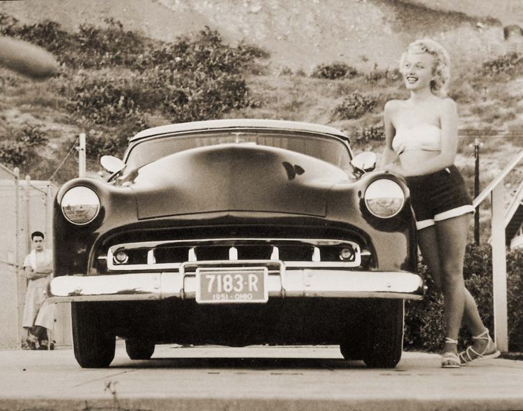 File:Larry-Ernst-1951-chevrolet.jpg