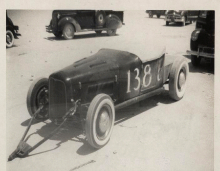 File:Chuck-hoot-gibson-1927-ford-model-t-roadster.jpg