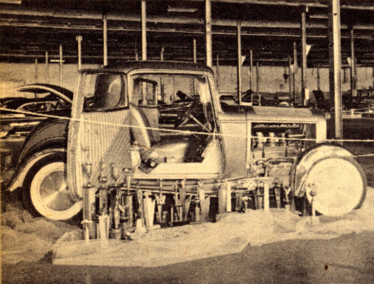 File:Paul-f-johnson-1932-ford.jpg