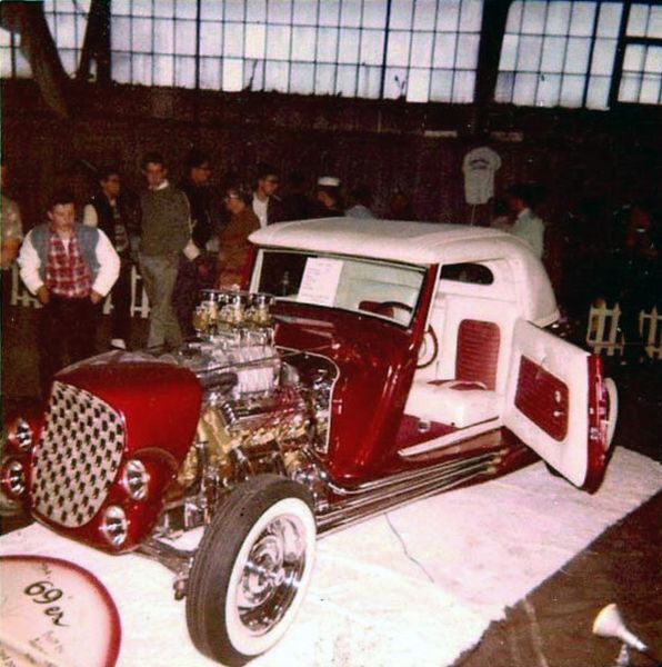 File:Don-vargo-1934-ford-69.jpg