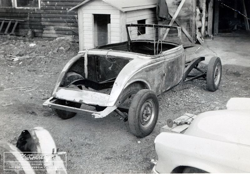 File:Per-arne-knudsen-1934-ford-hot-rod-oslo-norway.jpg