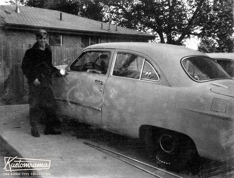 File:Ronn-ives-1950-ford2.jpg
