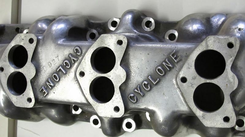 File:Cyclone-3x2-ford-intake-manifold2.jpg