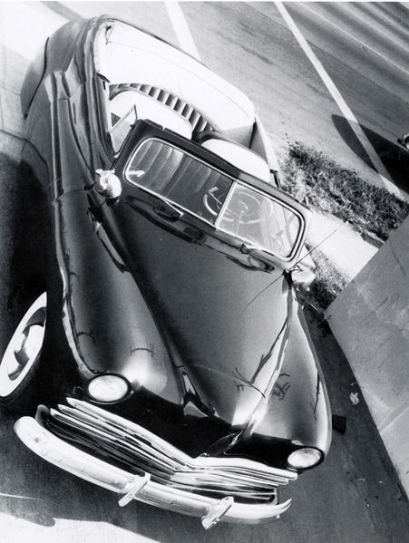 File:Johnny-zaro-1941-ford-barris.jpg