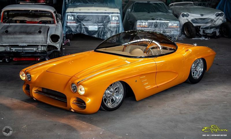 File:Don-boeke-1961-chevrolet-corvette-bubbletop-custom.jpg