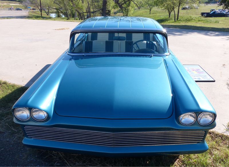 File:Ron-sweeney-1957-ford7.jpg