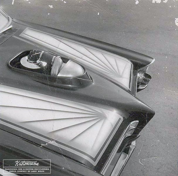 File:Dave-stuckey-pontiac.jpg