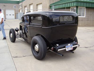 Scott-buhler-1932-ford-tudor5.jpg