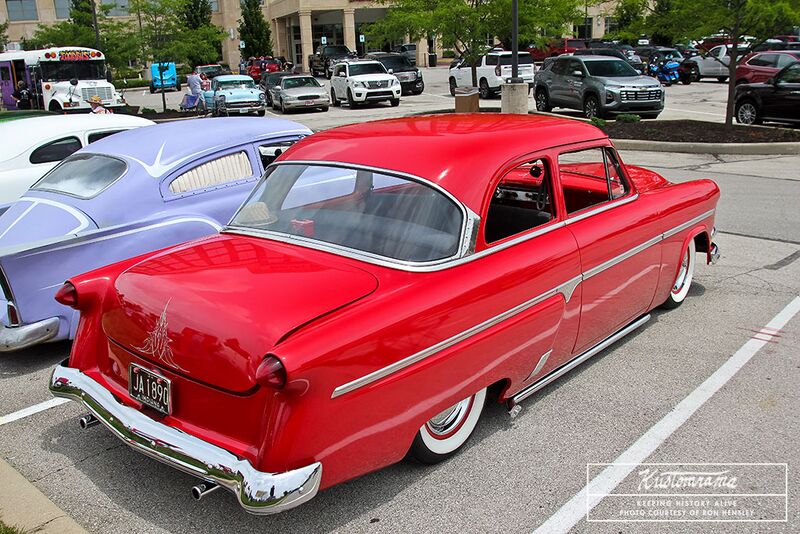 File:Custom-car-revival-2025-no64.jpg