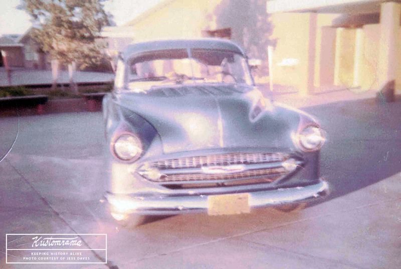 File:Jess-daves-1951-chevrolet-coupe-custom.jpg