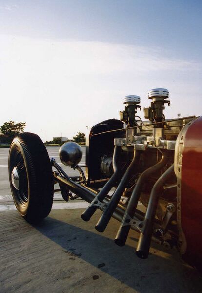 File:Junichi-shimodaira-1927-ford22.jpg
