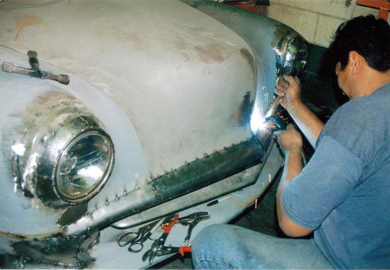 File:Chris-gomez-1951-kaiser4.jpg