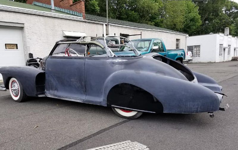 File:Fabian-continental-custom3.jpg