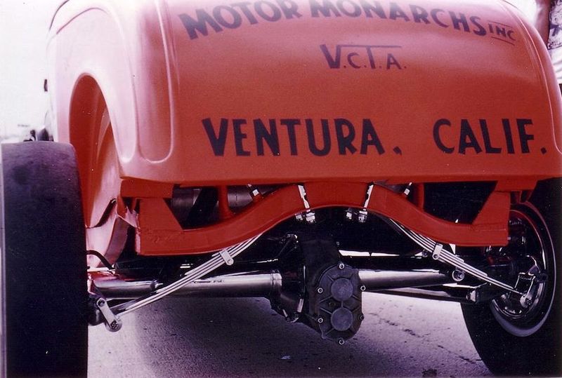 File:Dave-marquez-1932-ford-roadster3.jpg