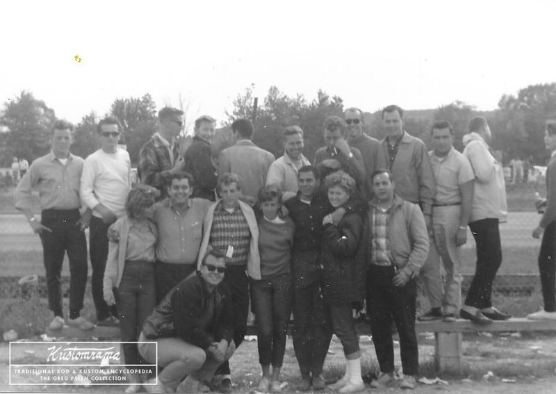 File:Island-dragway-1960s-amf-drag-team.jpg
