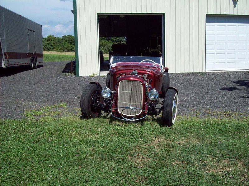 File:Cam-snappers-of-newburyport-1932-ford4.jpg