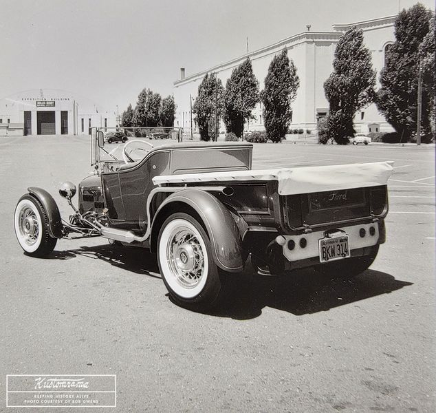 File:John-lane-1924-ford-model-t-pickup-hot-rod19.jpg