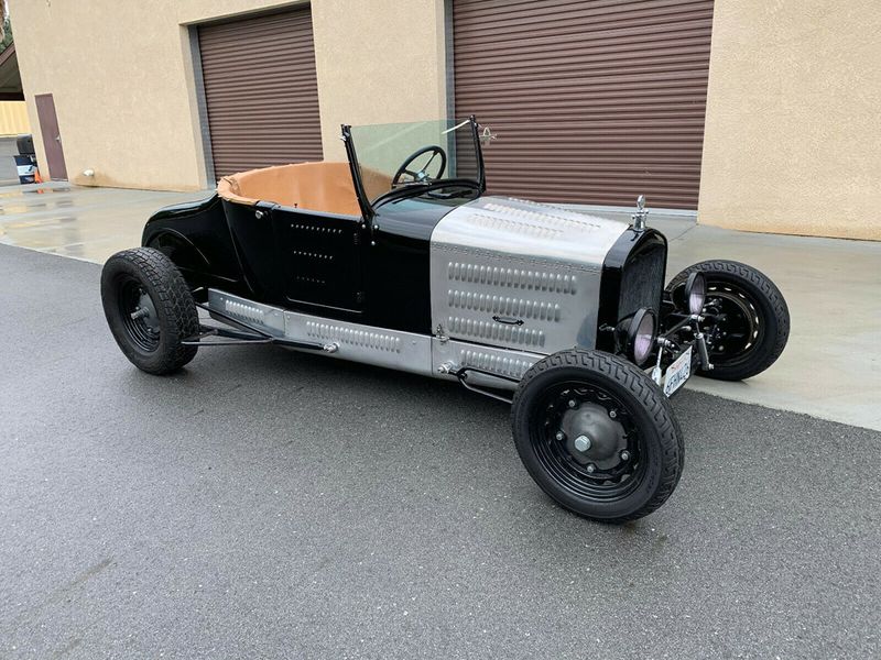 File:1926-ford-hot-rod-for-sale-april-2020.jpg