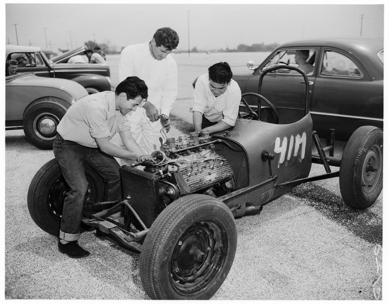 File:Hot-rods-pomona-1952-2.jpg