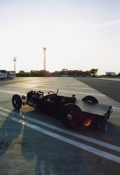 File:Junichi-shimodaira-1927-ford23.jpg