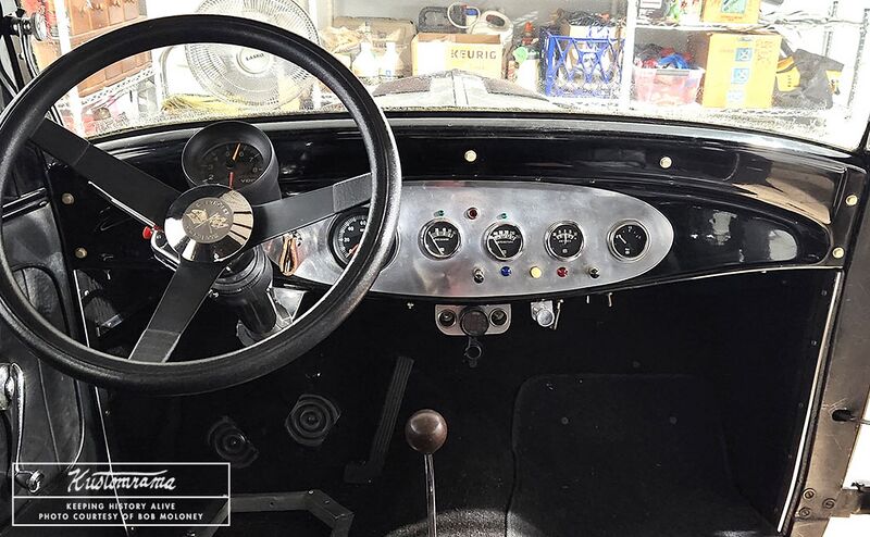 File:Bob-moloney-1932-ford-five-window-coupe-07.jpg