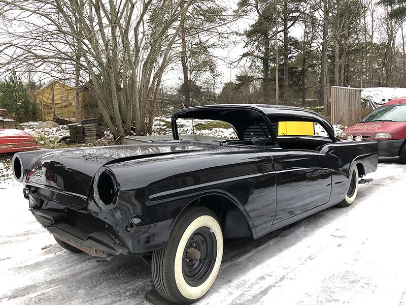 File:Alexander-hernesten-1957-buick-custom-flame-paint-job42.jpg