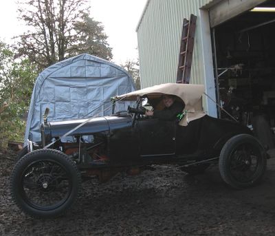 Clayton-paddison-1926-ford-model-t-roadster9.jpg