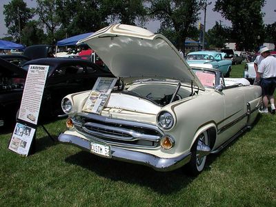 Larry-ernst-1952-ford-4.jpg