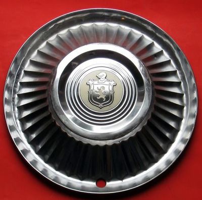 Lyon-hubcap.jpg