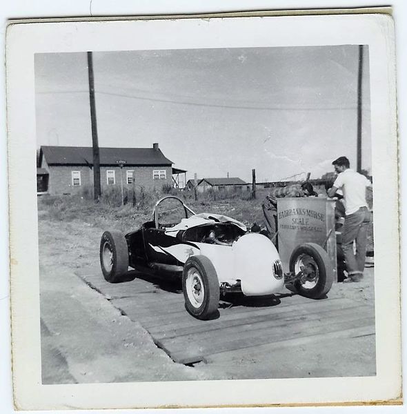 File:Paul-sylva-1927-ford18.jpg