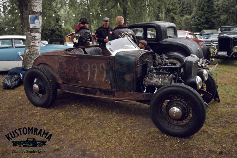 File:Martin-flink-999-roadster.jpg