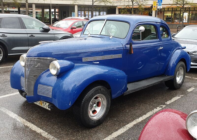 File:Tommy Andersson-Chevy 1939-4.jpg