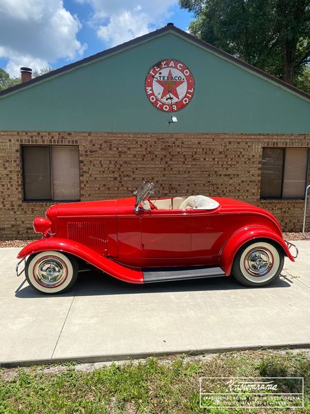 File:Bill-peterson-1932-ford3.jpg