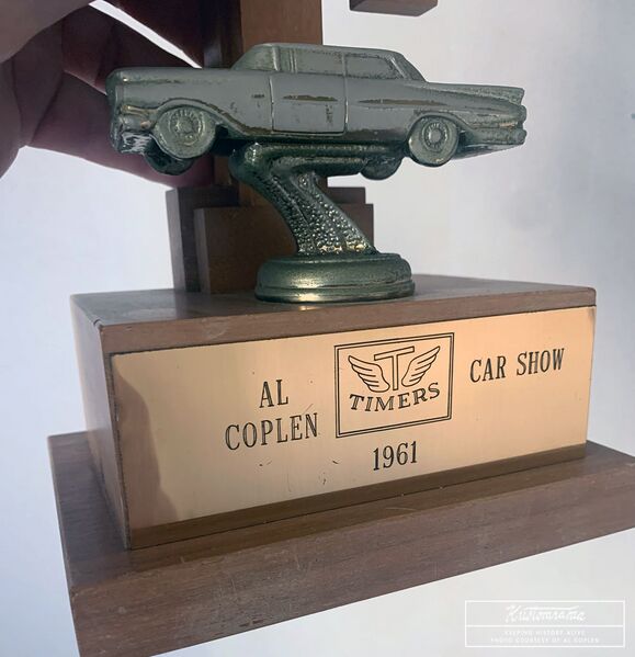 File:T-timers-of-venice-club-plaque-and-award2.jpg