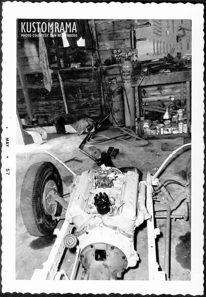 File:Dan-wittenberg-1928-ford40.jpg