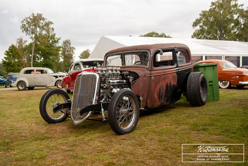File:A-bombers-old-style-weekend-2023-no8.jpg