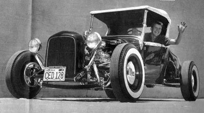 Tony-nancy-1927-ford.jpg