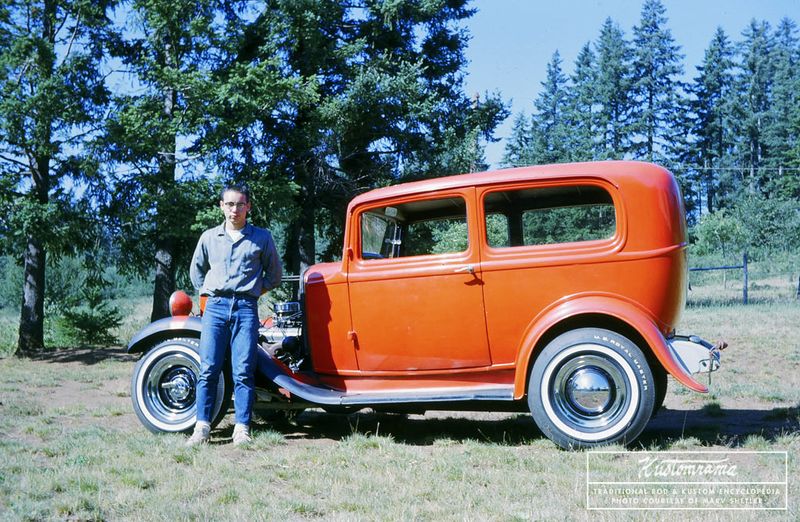 File:Marv-shetler-1932-ford.jpg