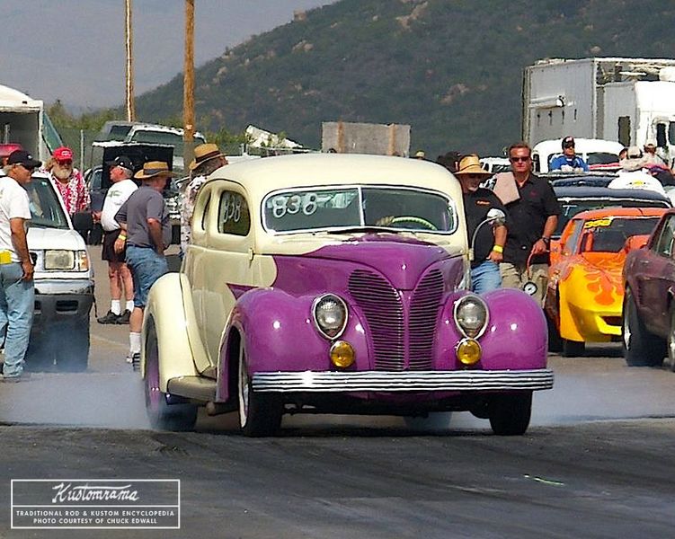 File:Chuck-edwall-1938-ford5.jpg