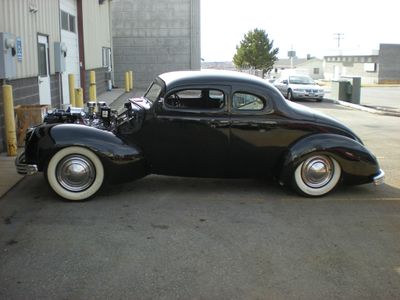 Fred-cain-1940-ford-rod-custom6.jpg
