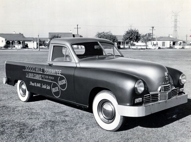 File:Dave-chavis-1948-kaiser-profile.jpg