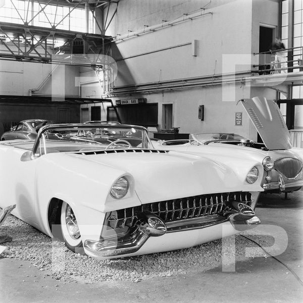 File:Jim-logue-1954-ford-1959-oakland-roadster-show2.jpg